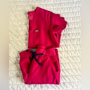 Figs scrubs